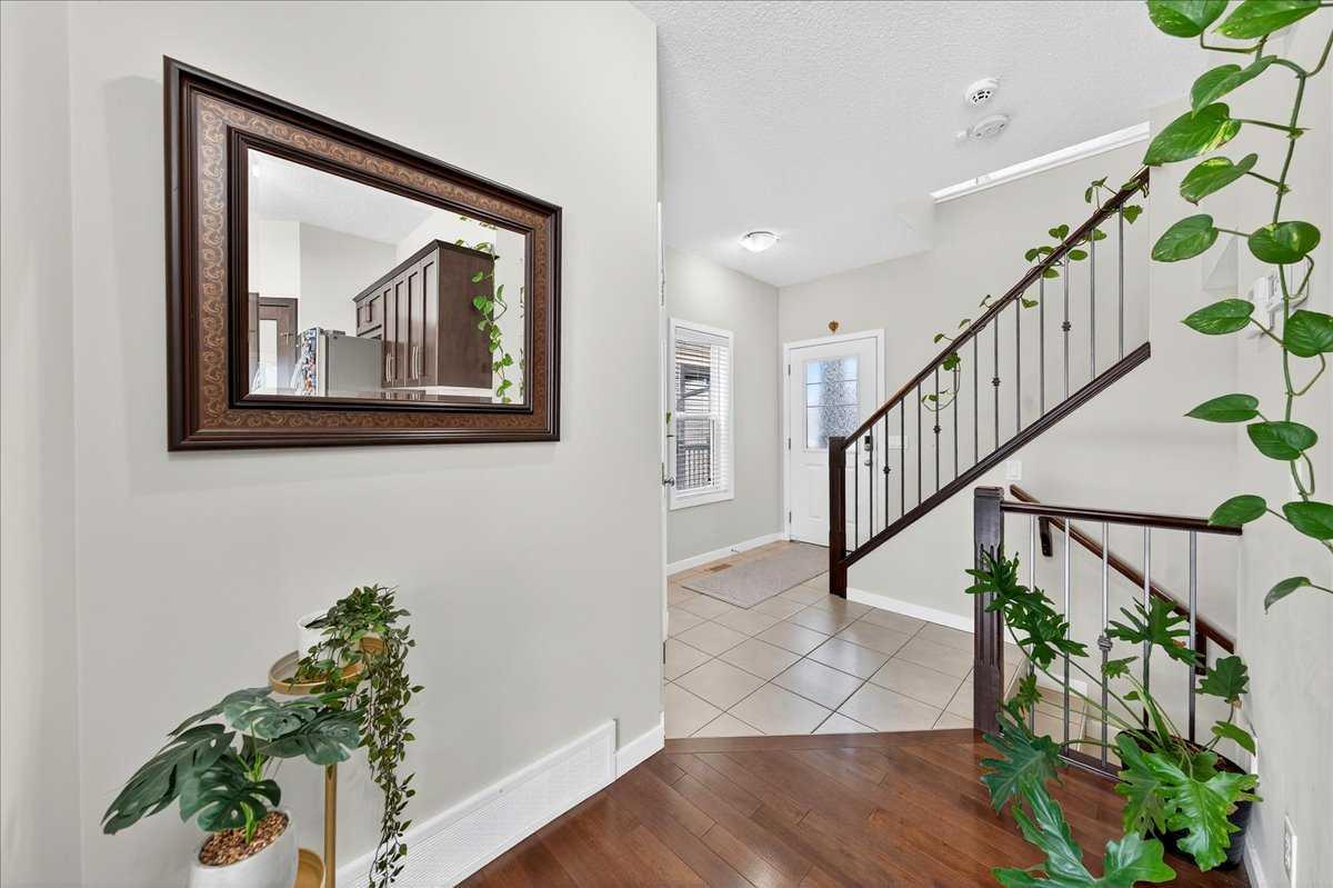 19 Sage Valley Close NW