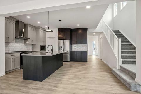 188 Sage Hill Heights NW Calgary AB T3R 2B2