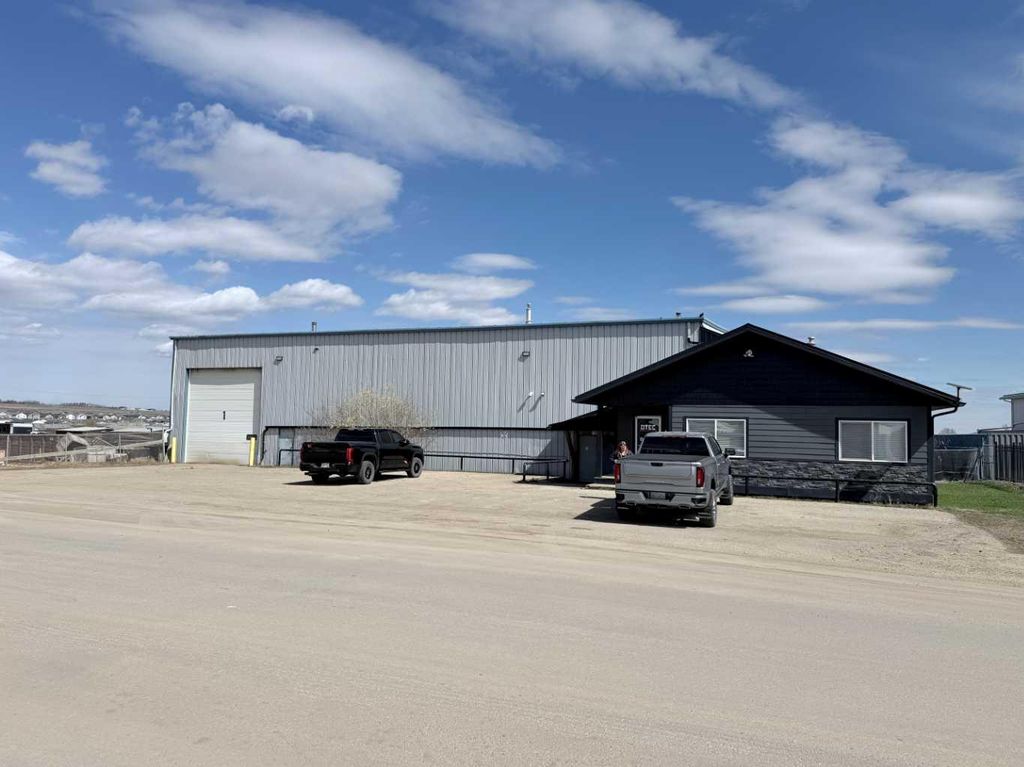 Photo of 10815 99 Street, Clairmont, AB T0H 0W2 (MLS # A2308052)