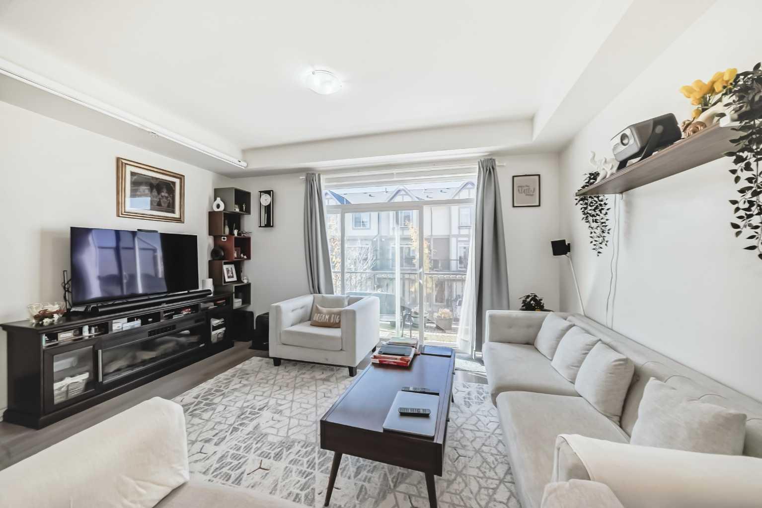 122 Sherwood Lane NW