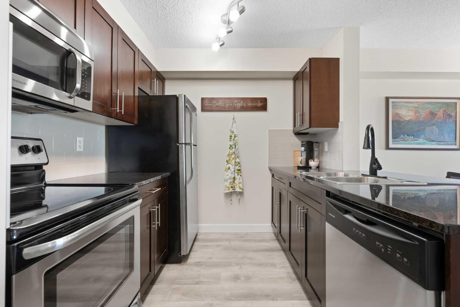 81 Legacy Boulevard SE 1423