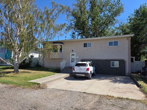 Photo of 222 McEwan Street, Granum, AB T0L 1A0 (MLS # A2332735)