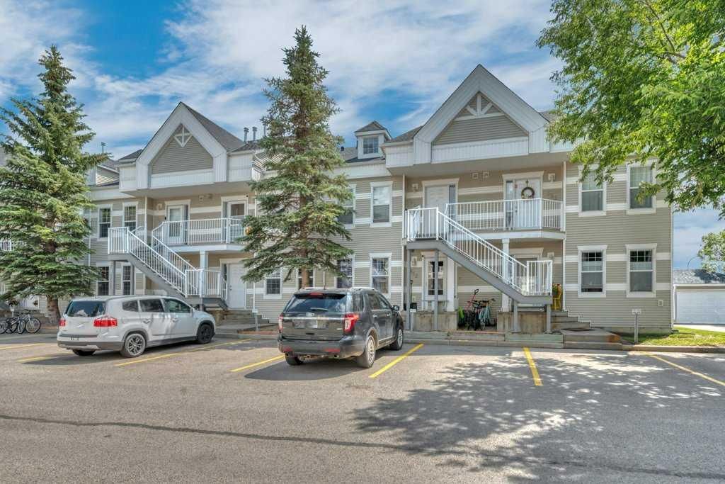 Photo of 103 Strathaven Drive #123, Strathmore, AB T1P 1W3 (MLS # A2305746)