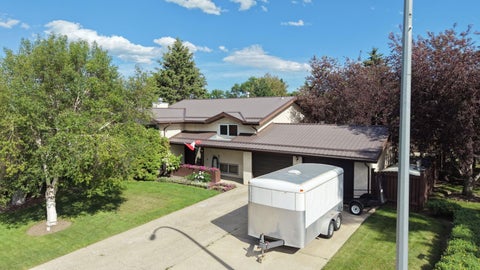Photo of 2311 17 Street, Nanton, AB T0L 1R0 (MLS # A2341723)