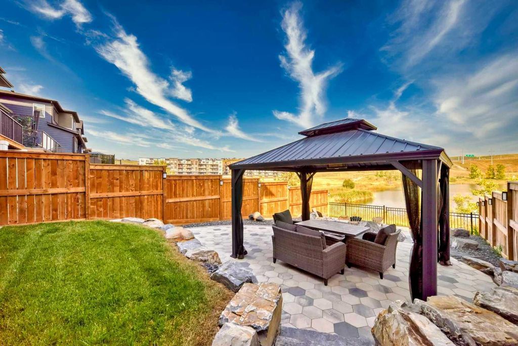 Photo of 152 Cranbrook Gardens SE, Calgary, AB T3M 3K6 (MLS # A2297872)