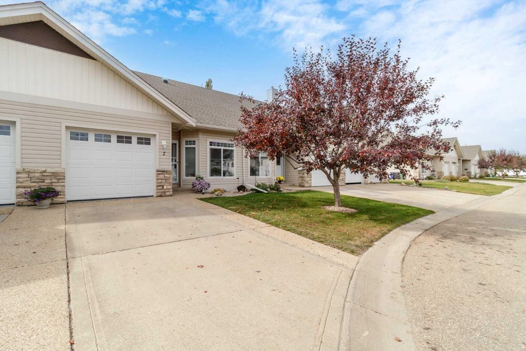 Photo of 939 Ramage Crescent #2, Red Deer, AB T4P 3Z9 (MLS # A2347917)