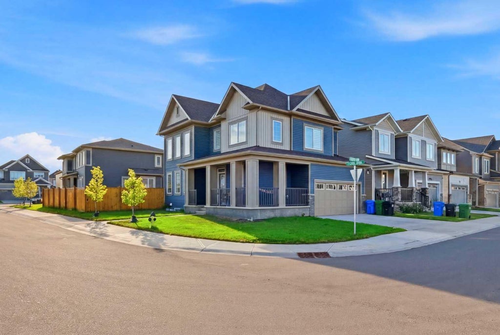 Photo of 52 Cityline Point NE, Calgary, AB T3N 2H7 (MLS # A2326696)