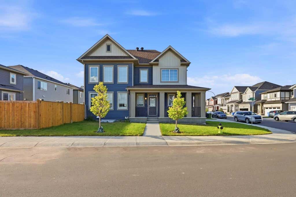 Photo of 52 Cityline Point NE, Calgary, AB T3N 2H7 (MLS # A2326696)