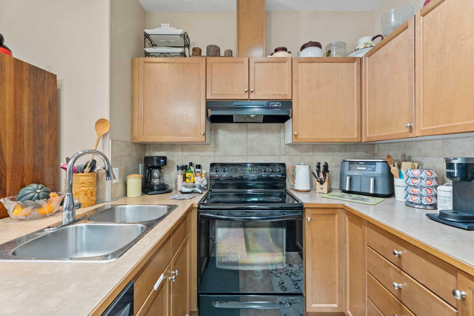 92 Crystal Shores Road 3403