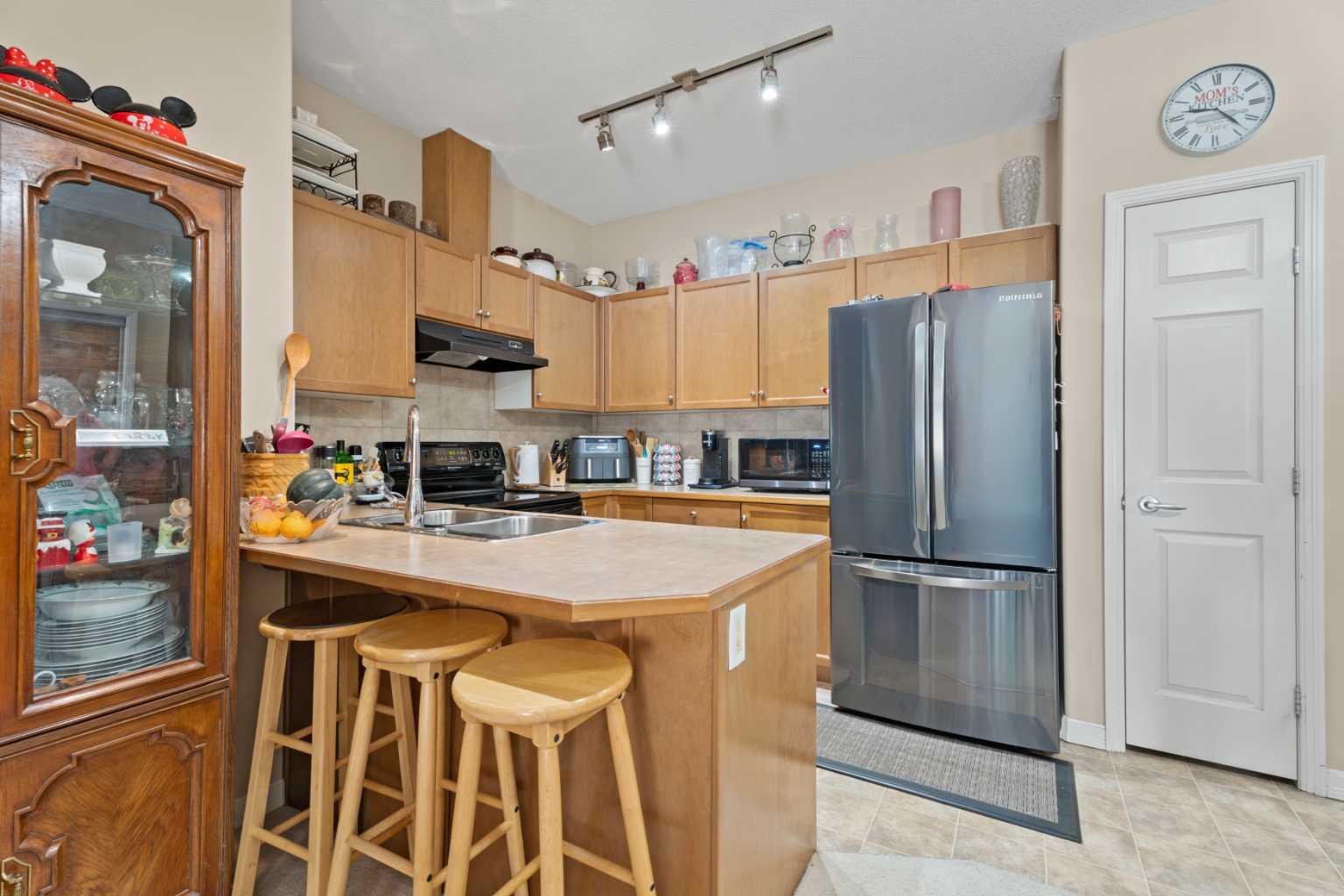 92 Crystal Shores Road 3403