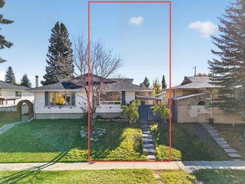 Photo of 614 Marlborough Way NE, Calgary, AB T2A 2V9 (MLS # A2348066)
