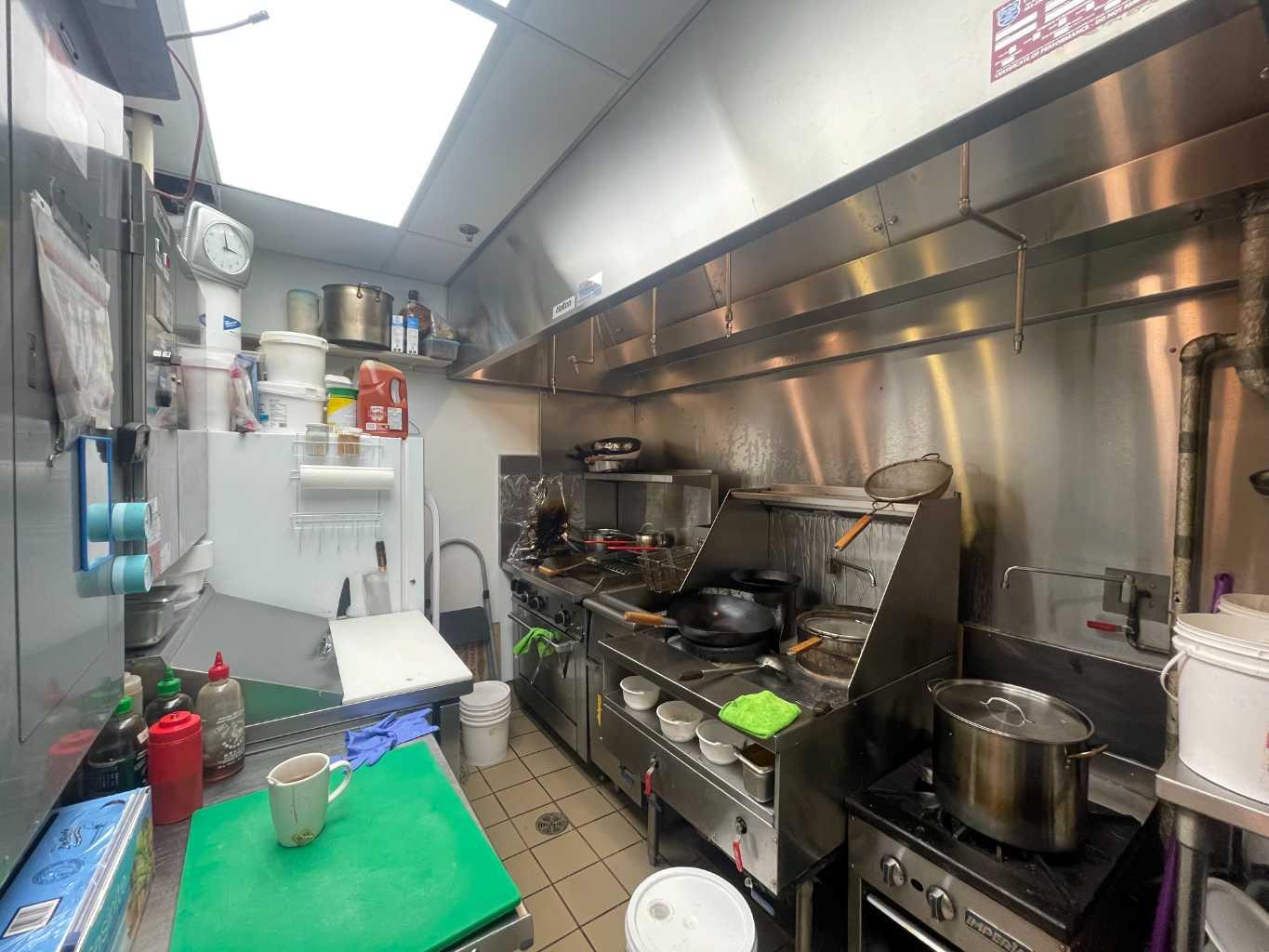 4825 Mount Royal Gate 145Z