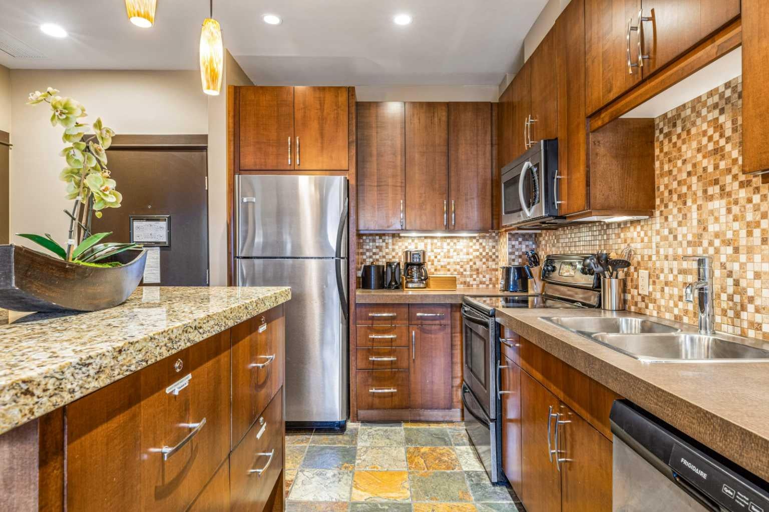 1818 Mountain Avenue 109 A&B RotD