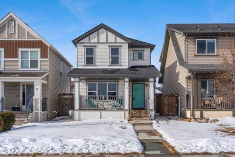 23 Copperpond Square SE Calgary AB T2Z 0X2