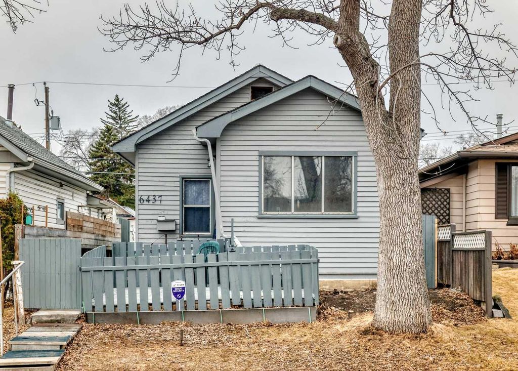 Photo of 6437 19 Street SE, Calgary, AB T2C 0N8 (MLS # A2312044)