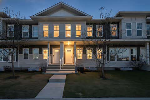 Photo of 1265 Carrington Boulevard NW, Calgary, AB T3P 1M2 (MLS # A2308912)
