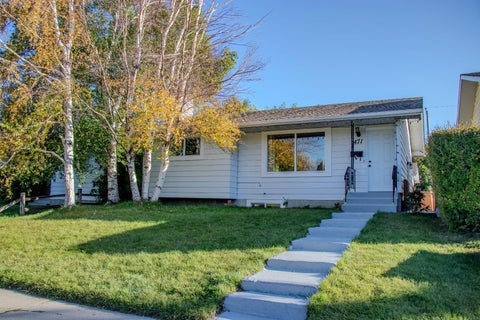 Photo of 471 78 Avenue NE, Calgary, AB T2K 5A1 (MLS # A2344921)