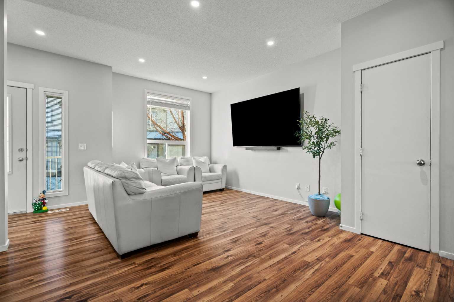 179 Copperstone Cove SE