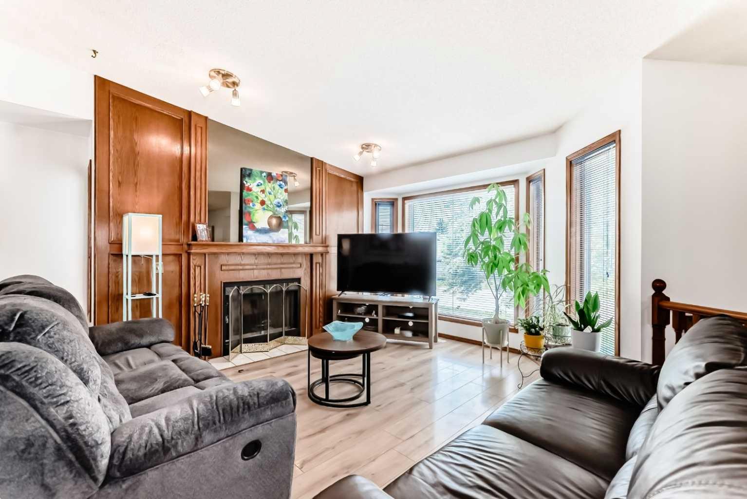 68 Harvest Oak Way NE