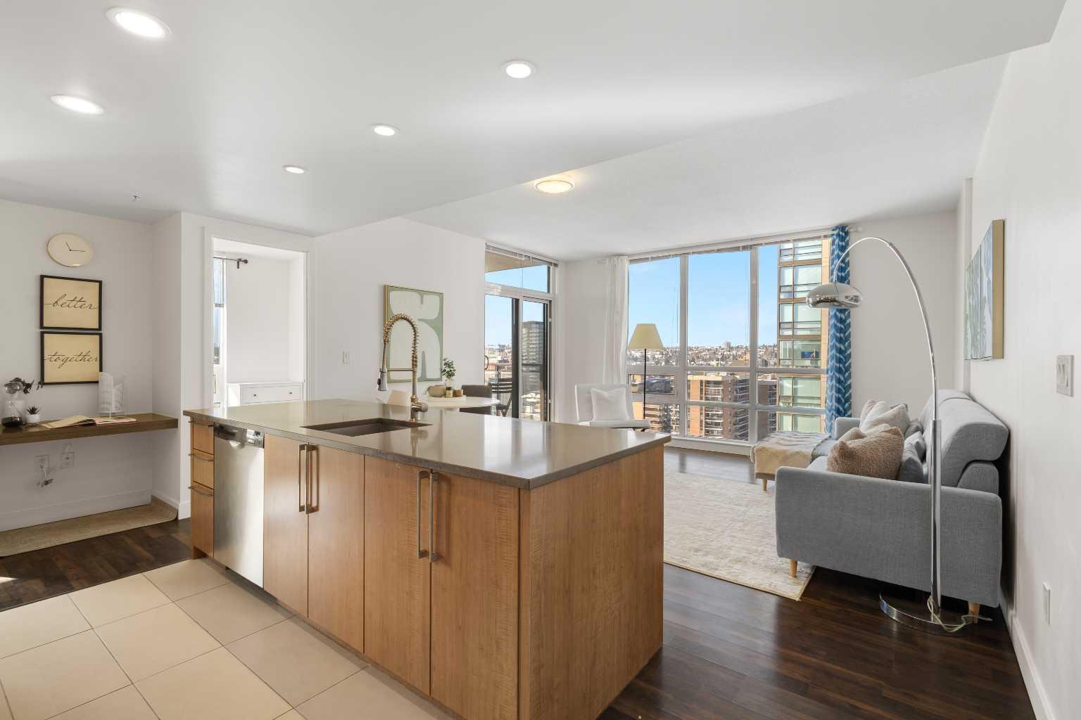 1118 12 Avenue SW 1308