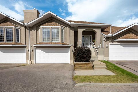 75 Christie Gardens SW Calgary AB T3H 3B5