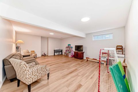 Tiny photo for 124 LAVENDER Way, Chestermere, AB T1X 0B2 (MLS # A2313202)