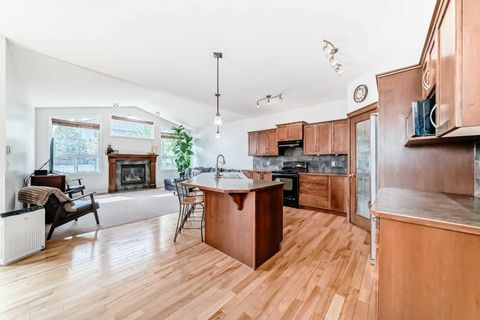 Tiny photo for 124 LAVENDER Way, Chestermere, AB T1X 0B2 (MLS # A2313202)