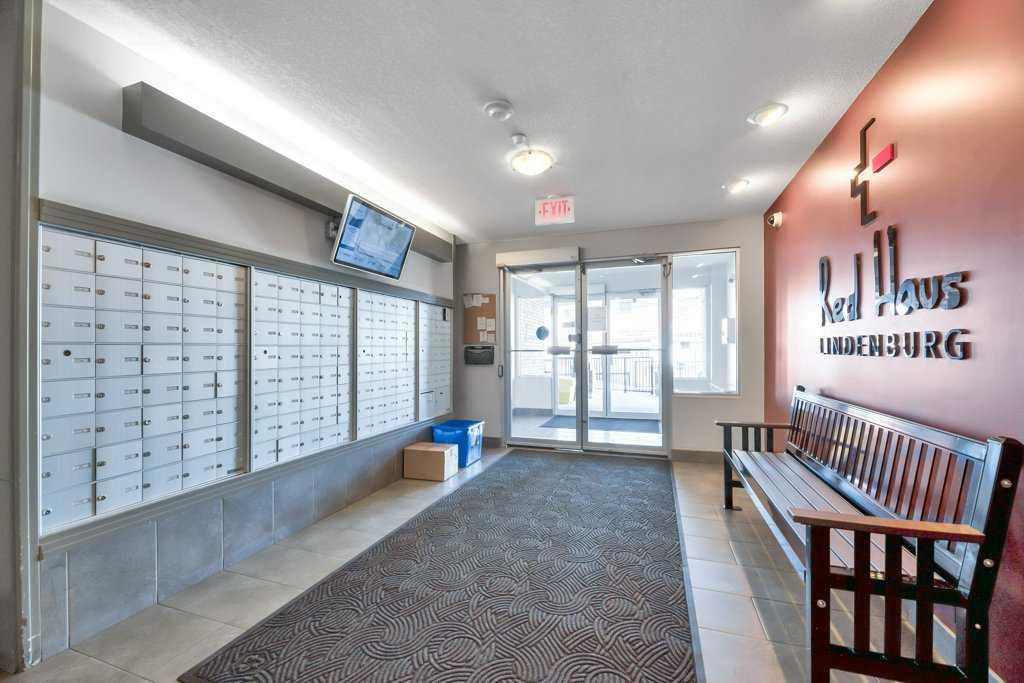 60 Royal Oak Plaza NW 127