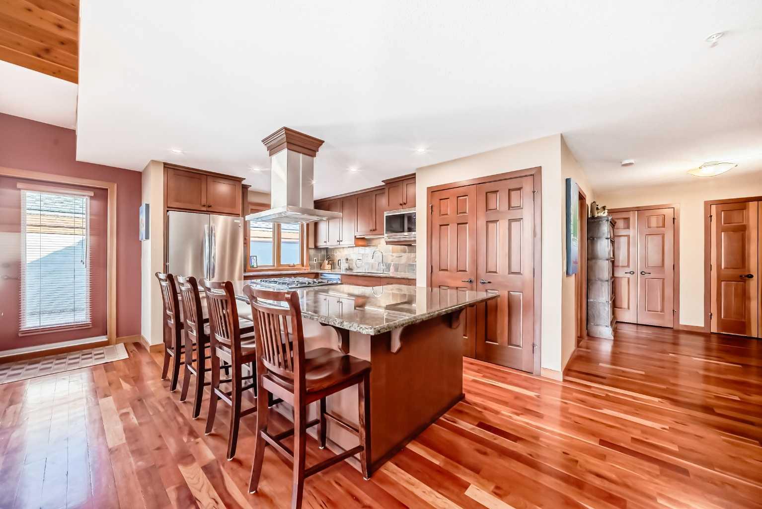 505 Spring Creek Drive 403
