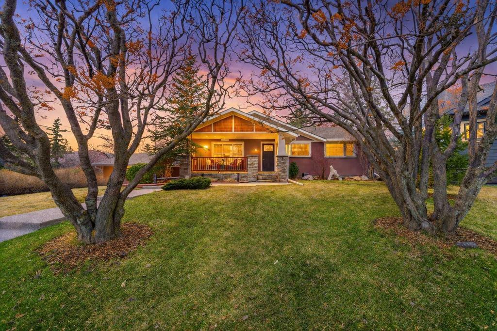 Photo of 6 Grove Hill Place SW, Calgary, AB T3E 4G9 (MLS # A2301684)