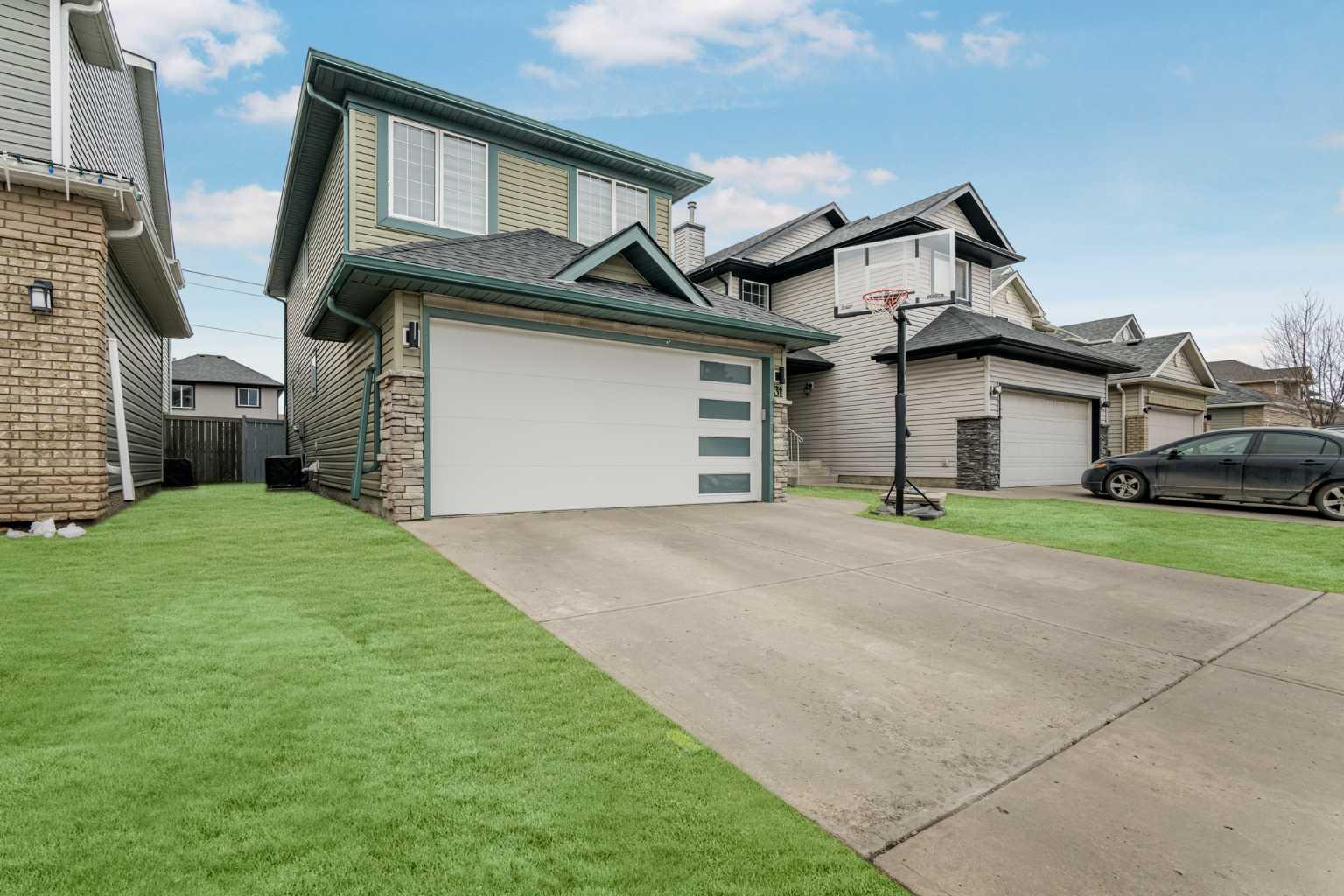 31 Saddleback Way NE