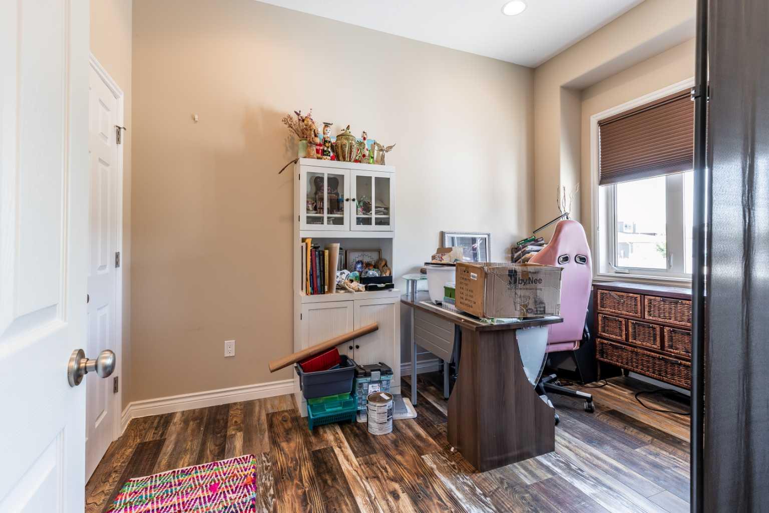 376 Somerside Crescent SE