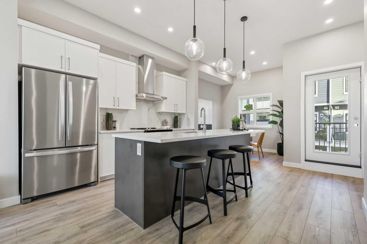 185 Mahogany Gardens SE 402