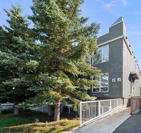 Photo of 2031 26 Avenue SW #1, Calgary, AB T2T 1E5 (MLS # A2347605)