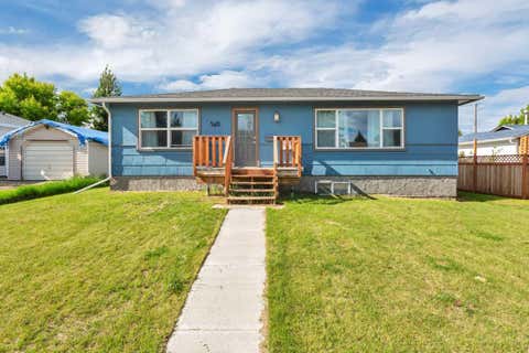 Photo of 5012 62 Avenue, Ponoka, AB T4J 1E6 (MLS # A2321348)