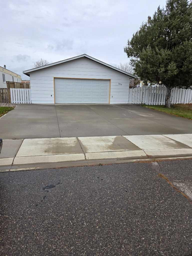 Photo of 303 Piron Place, Picture Butte, AB T0K 1V0 (MLS # A2354566)