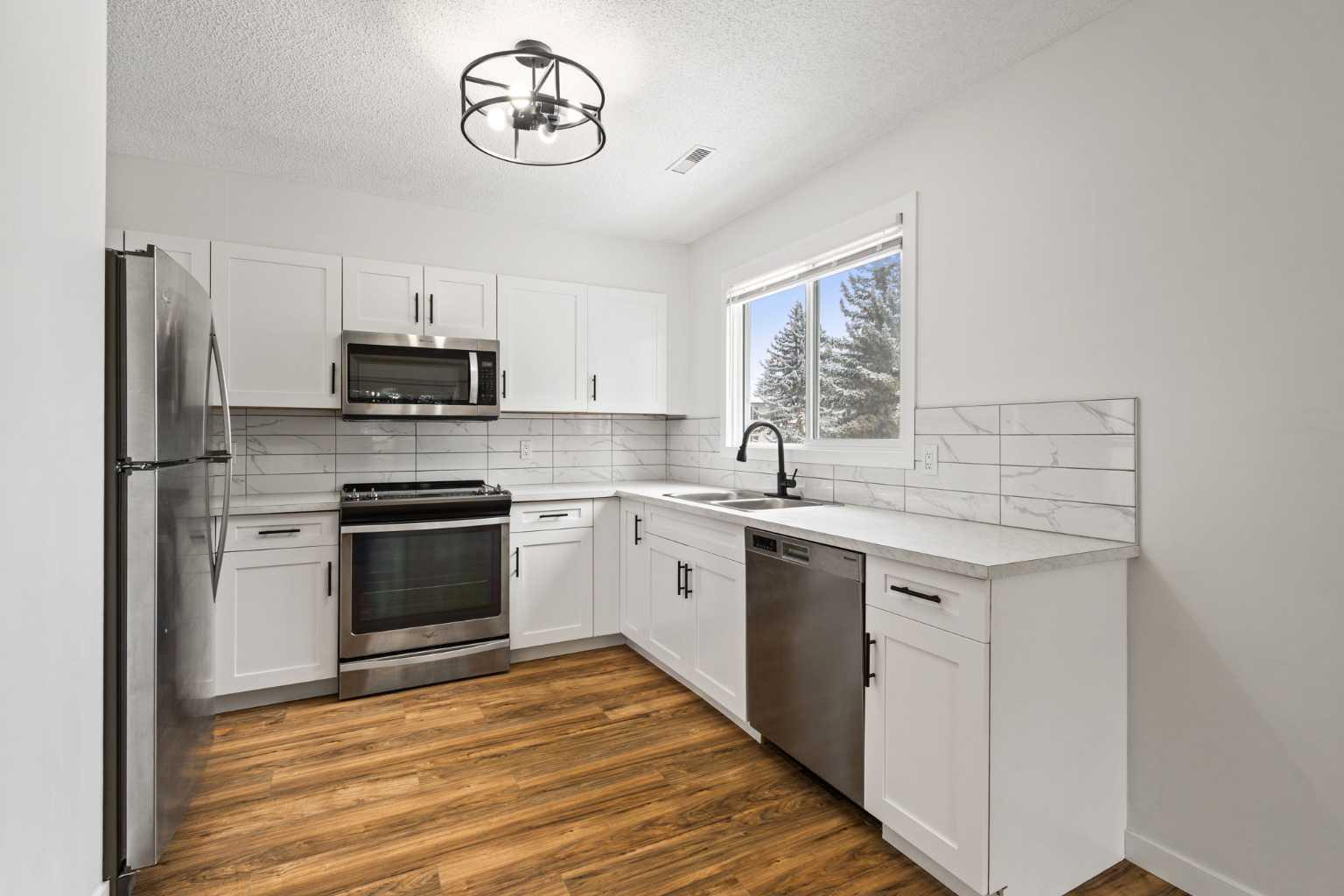 3800 Fonda Way SE 43