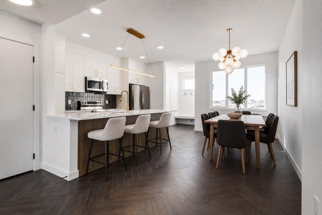 Photo of 413 Clydesdale Avenue, Cochrane, AB T4C 3L8 (MLS # A2334636)