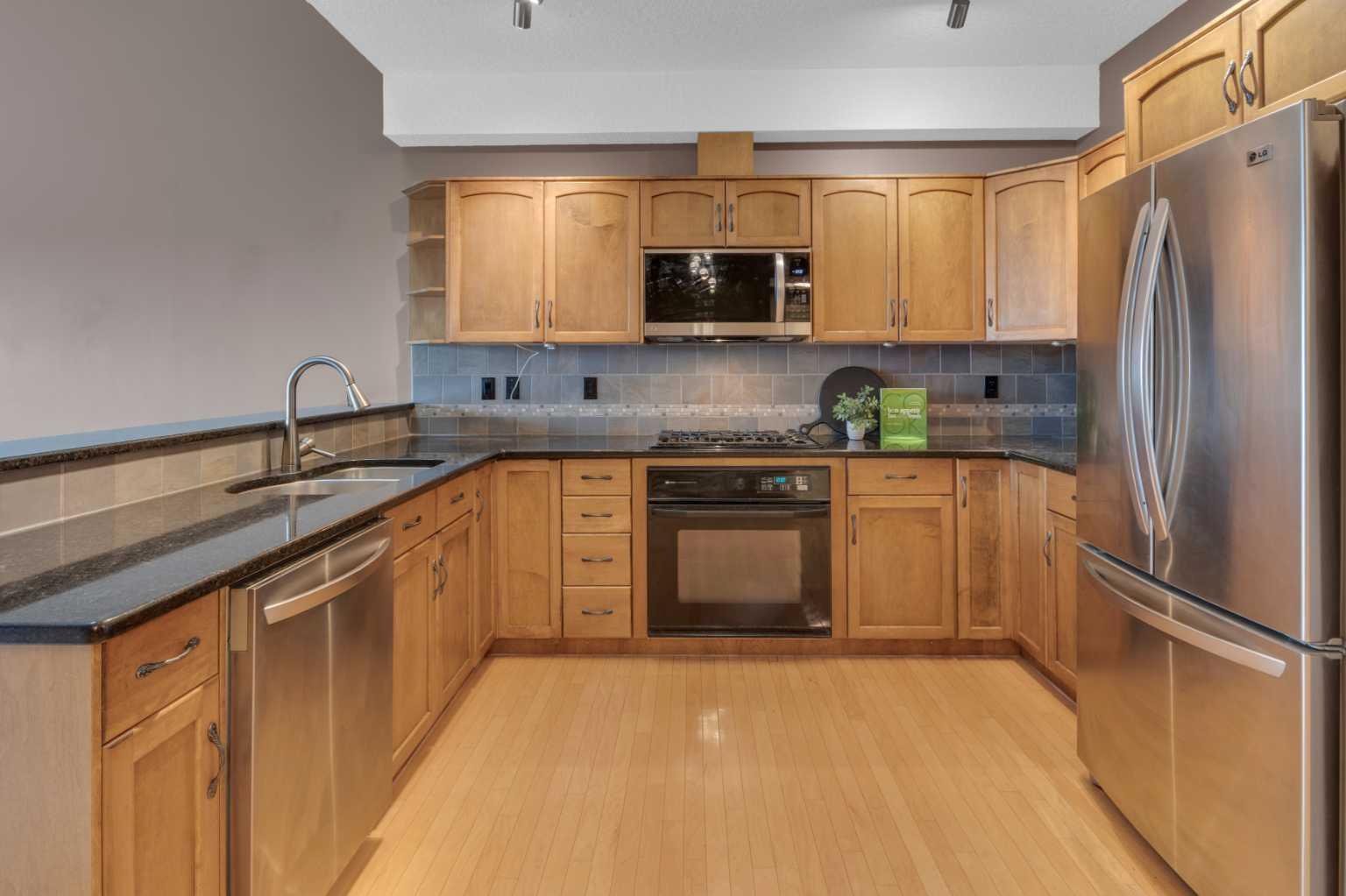 3412 Parkdale Boulevard NW 407