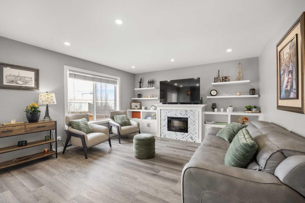 Photo of 117 Citadel Bluff Close NW, Calgary, AB T3G 5E3 (MLS # A2292928)