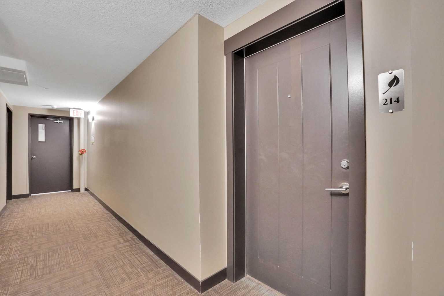 15 Aspenmont Heights SW 214