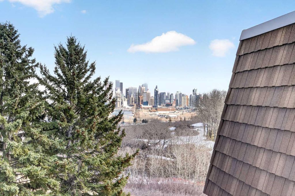 Photo of 516 Cedar Crescent SW #301, Calgary, AB T3C 2Y8 (MLS # A2301290)