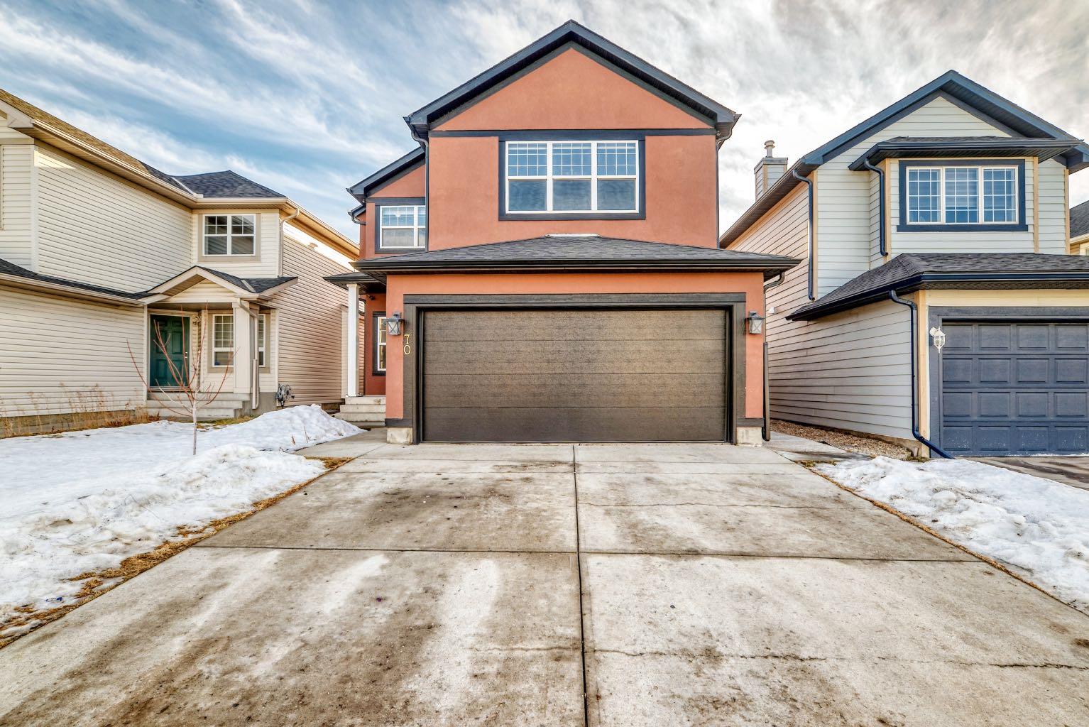 70 Martha's Meadow Close NE