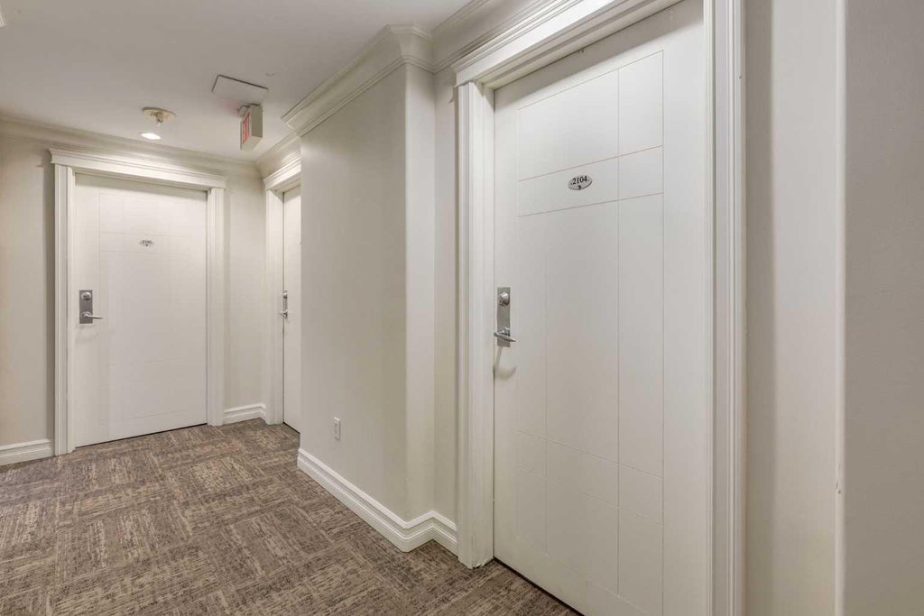 Photo of 836 15 Avenue SW #2104, Calgary, AB T2R 1S2 (MLS # A2316387)