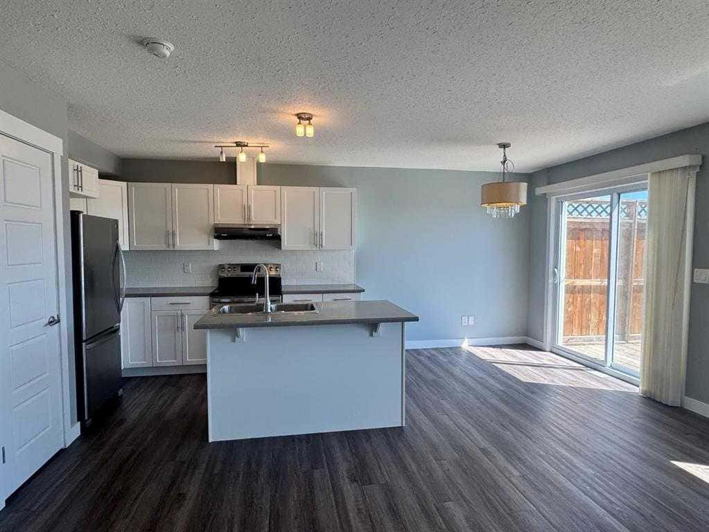 Photo of 8453 101 Avenue, Grande Prairie, AB T8X 0R1 (MLS # A2338918)