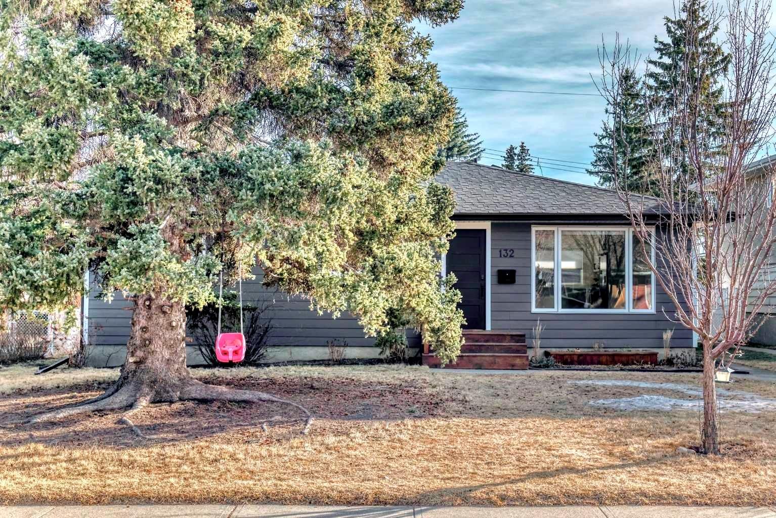 132 Wedgewood Drive SW