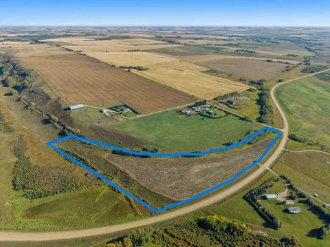 Photo of 33042 Township Rd 284, Rural Rocky View County, AB T0M 1L0 (MLS # A2337835)