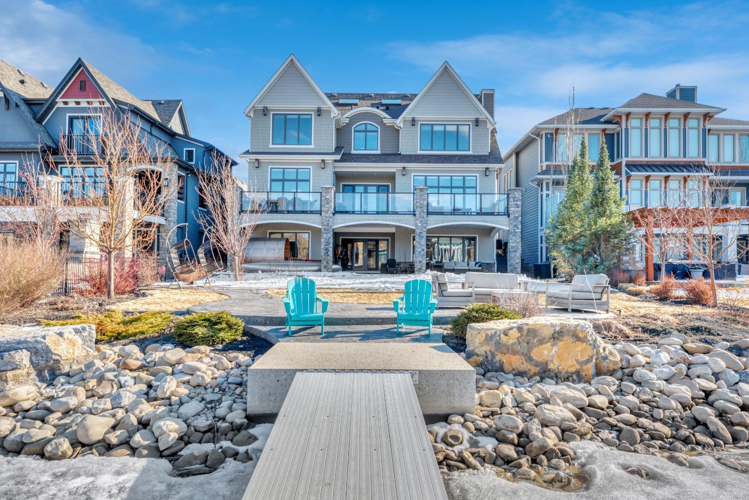 87 Mahogany Island SE