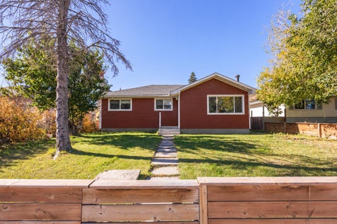 Photo of 2035 47 Street SE, Calgary, AB T2B 1L4 (MLS # A2352390)