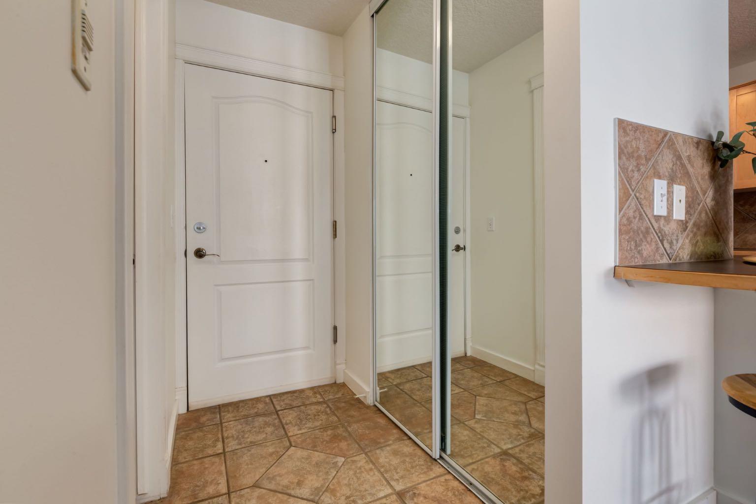 308 24 Avenue SW 105